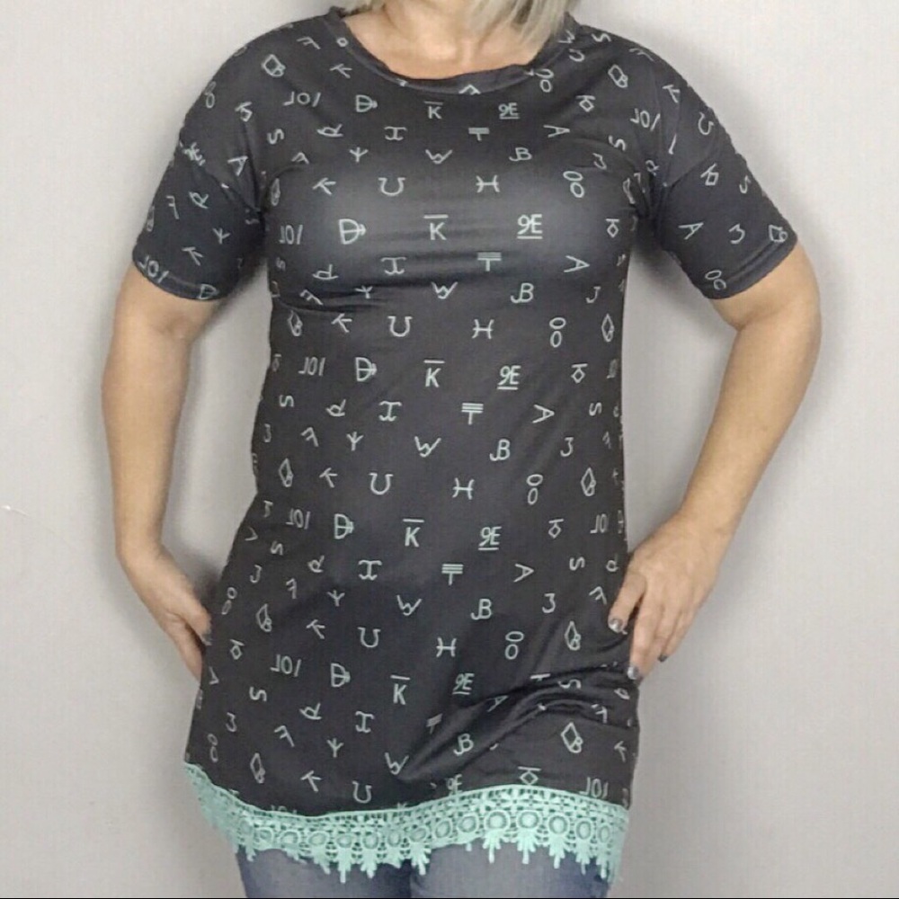 Crazy Train Hieroglyphic & Lace Tunic - Picture 3 of 7